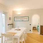 Welcome Riviera- Mobydick- Un Meraviglioso Centrale- Wi Fi- Spazioso E Soleggiato-parcheggio A Pagamento A 20,00 Euro Al Giorno *